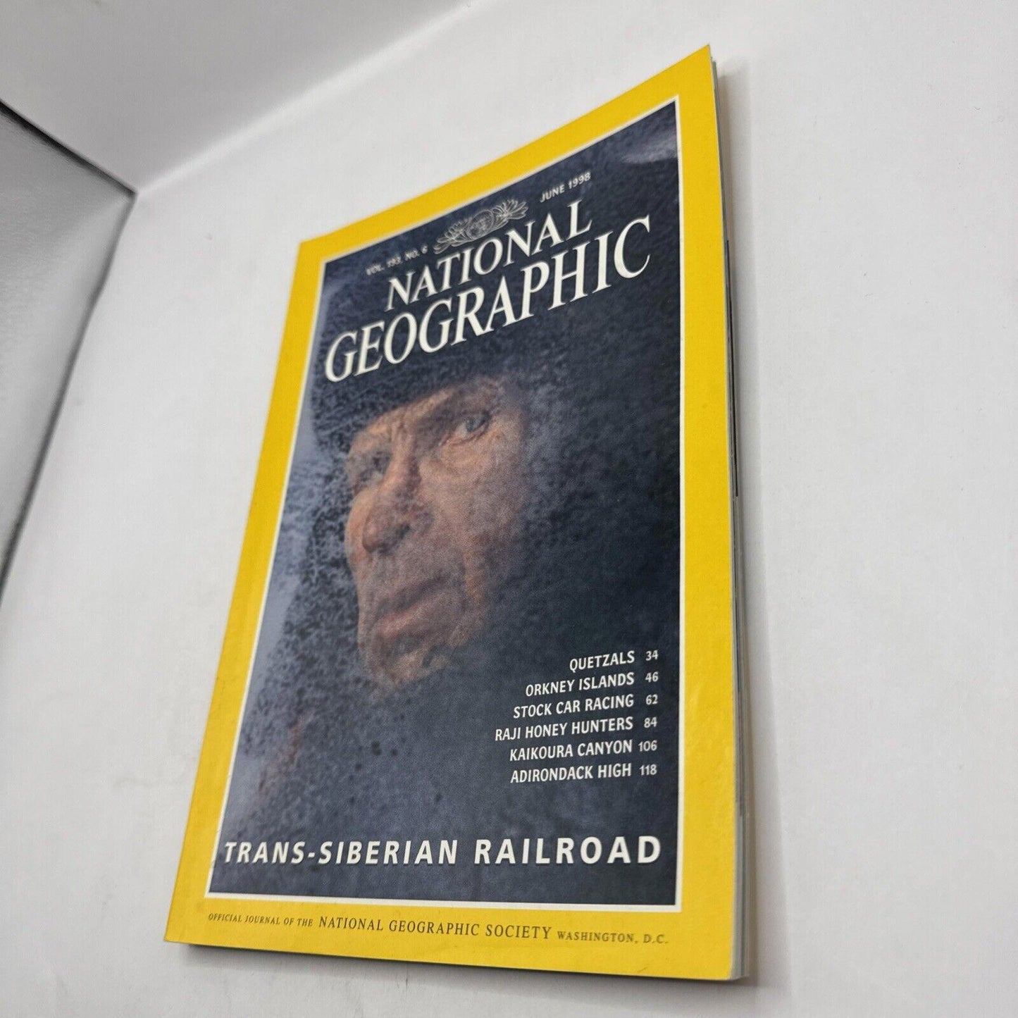 National Geographic Magazine June 1998 Vol. 193, No. 6