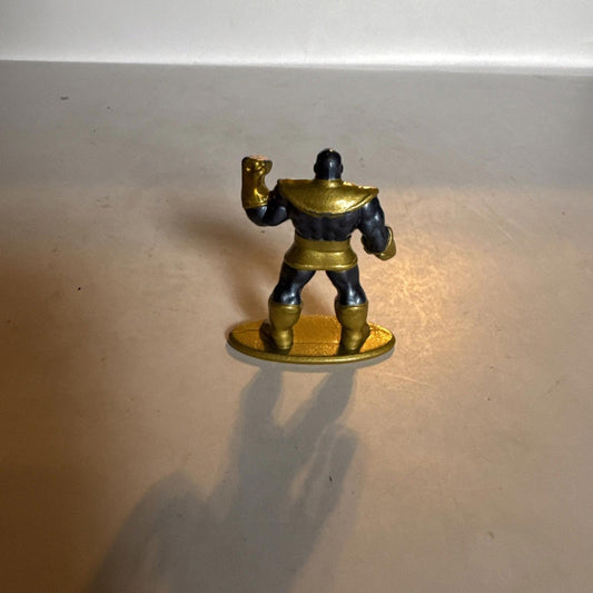 Thanos Marvel Mini Figure  Thanos Nano Metalfigs Jada Toys
